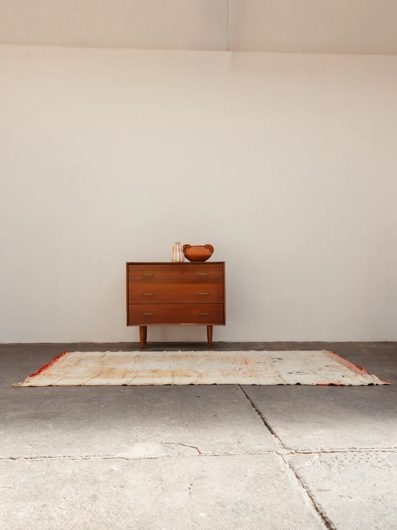 Olivier, le tapis fin de l'Atlas rouge et beige N°28