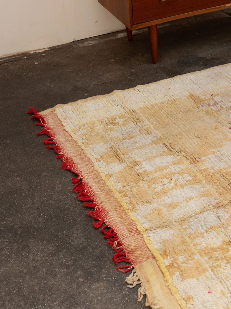 Olivier, le tapis fin de l'Atlas rouge et beige N°28