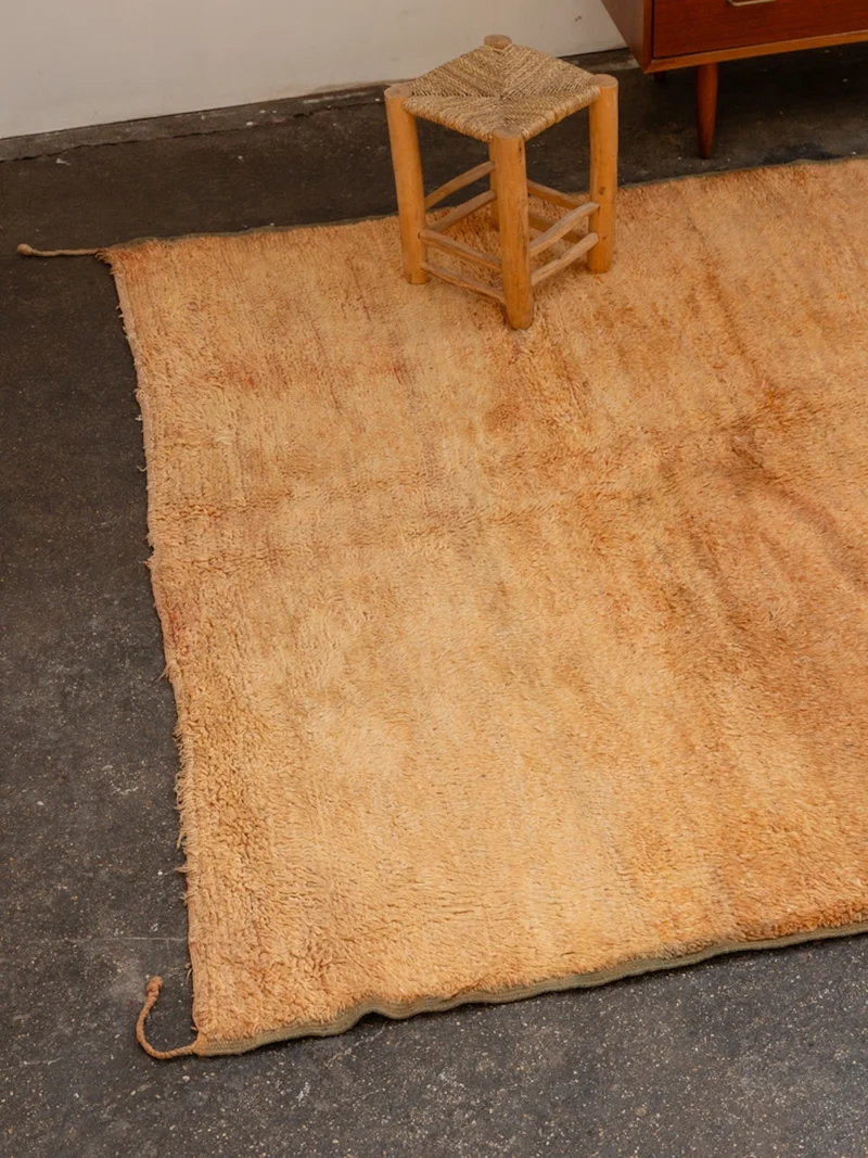 Olivier, le grand tapis de l'Atlas orangé en laine N°26