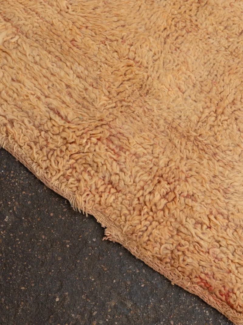 Olivier, le grand tapis de l'Atlas orangé en laine N°26