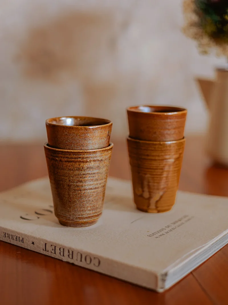 Eugène, le lot de verres en grès N°220