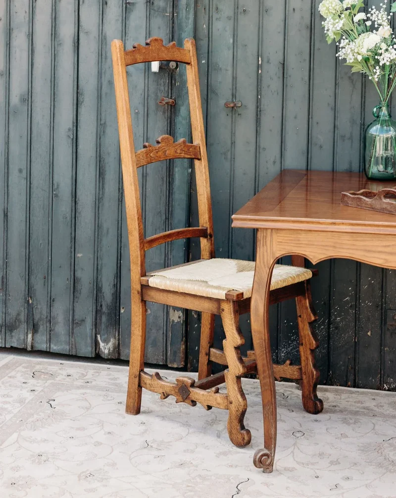 Claude, la chaise haute en chêne et paille N°1148