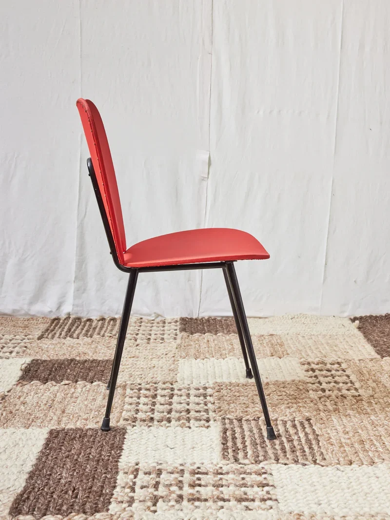 Auguste, l'ensemble de table et chaises coloré N°14