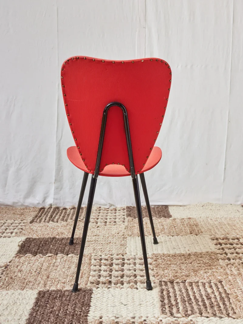 Auguste, l'ensemble de table et chaises coloré N°14