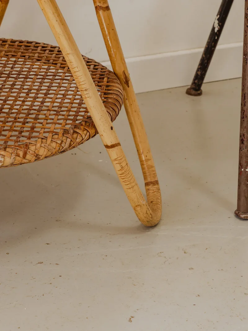 Francine, la table d'appoint en rotin et bambou N°857