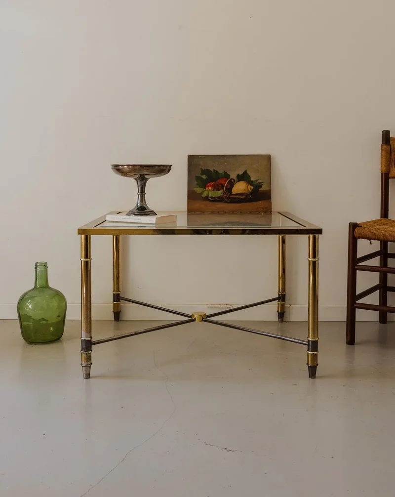 Donna, la table basse en métal et verre fumé N°913