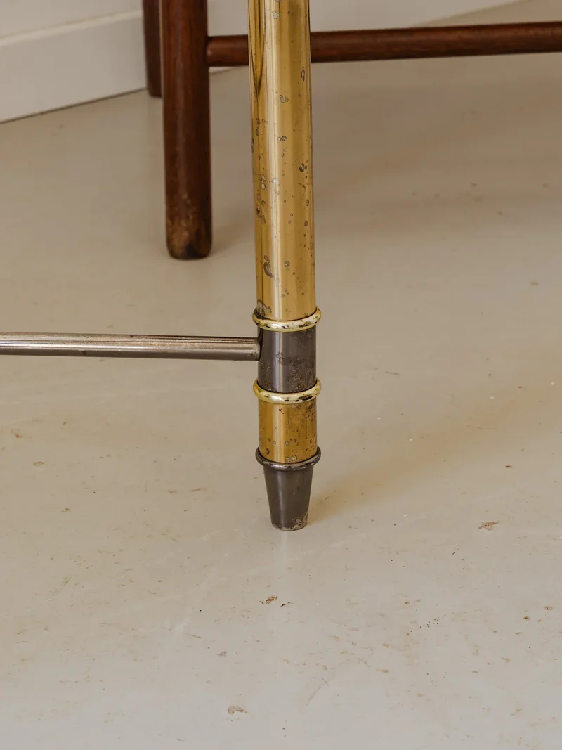 Donna, la table basse en métal et verre fumé N°913