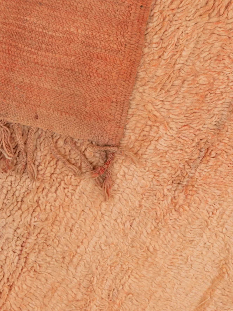 Olivier, le tapis en laine de l'Atlas orange à franges N°23