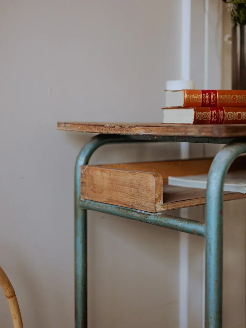 Edouard, le bureau pour enfant en chêne N°621