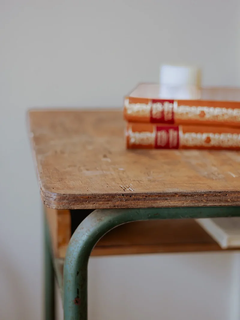 Edouard, le bureau pour enfant en chêne N°621