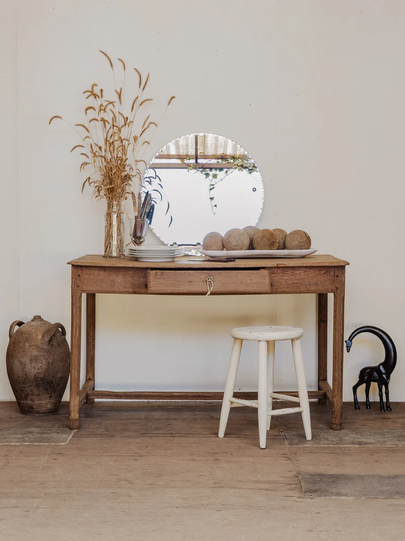 Romy, la table à manger en bois N°673