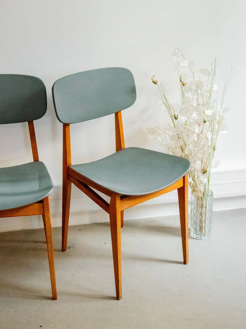 Alma, la paire de chaises grise en skaï N°1415