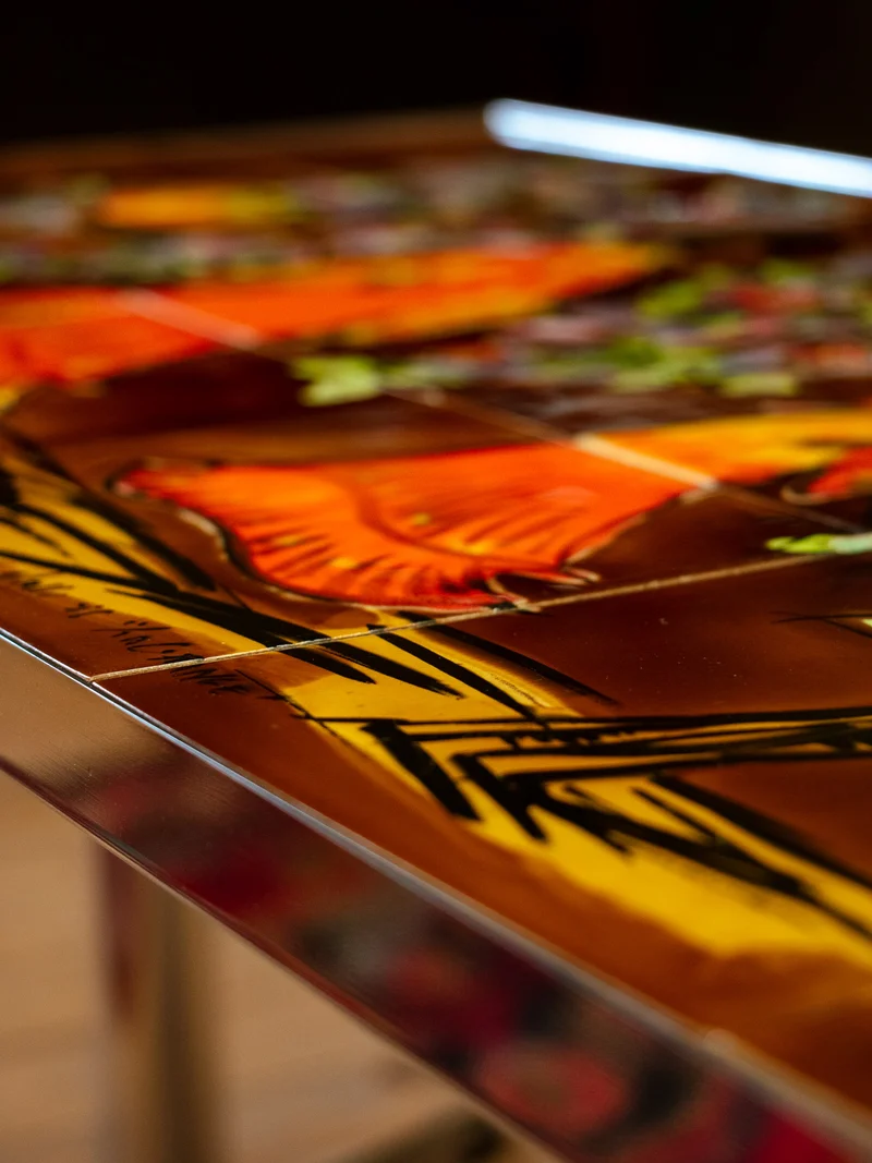 Donna, la table basse en métal et céramique N°883
