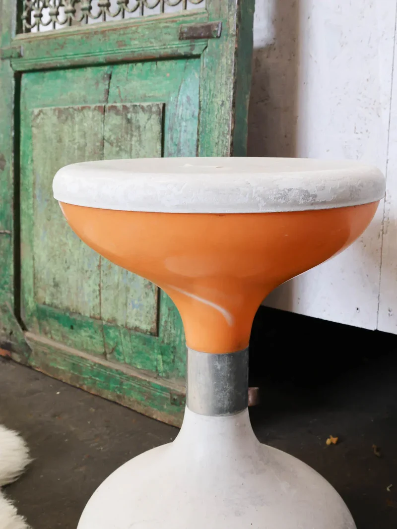 Axel, le tabouret rond 70's N°643