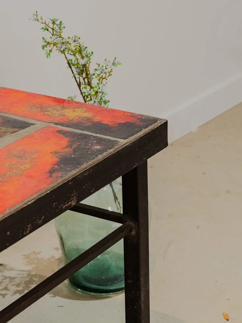 Donna, la table basse en céramique et fer noir N°925