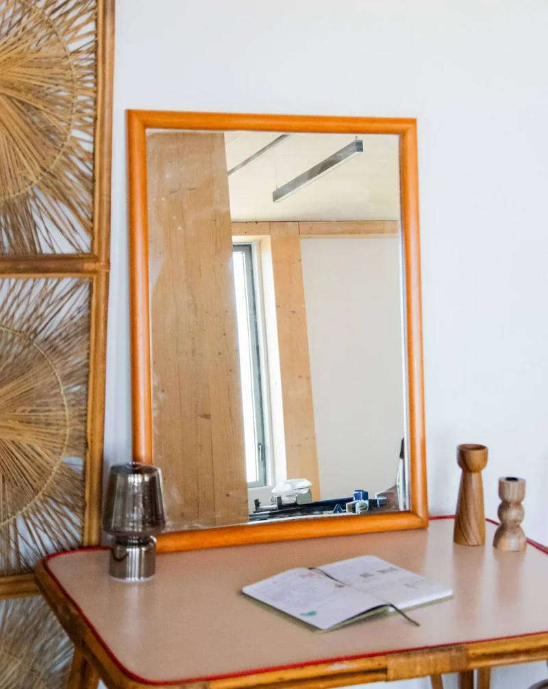 Igor, le miroir rectangulaire en bois N°1022