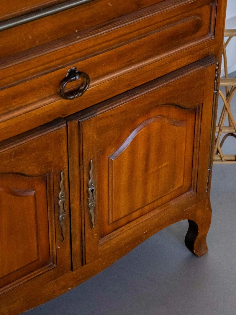Honoré, le secrétaire en bois foncé N°170