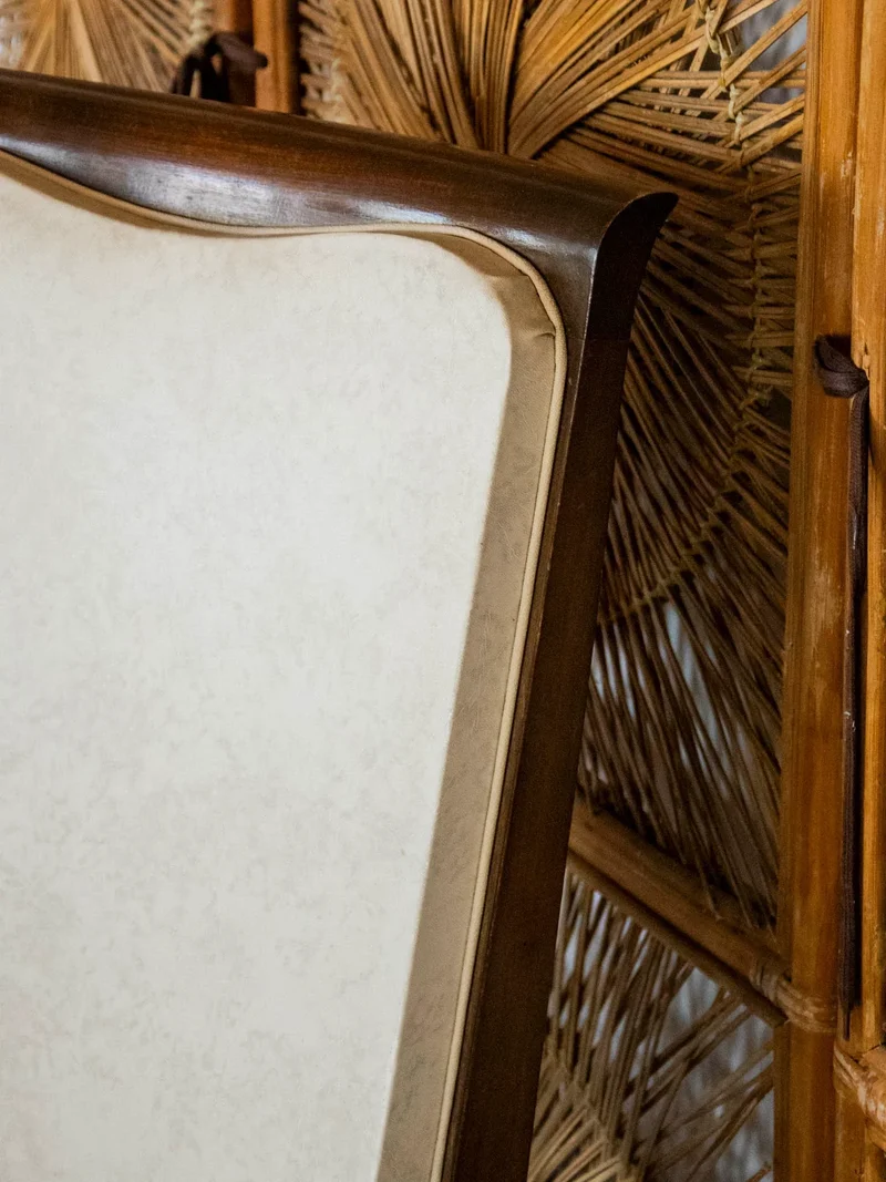 Alma, la chaise en skaï beige N°1449