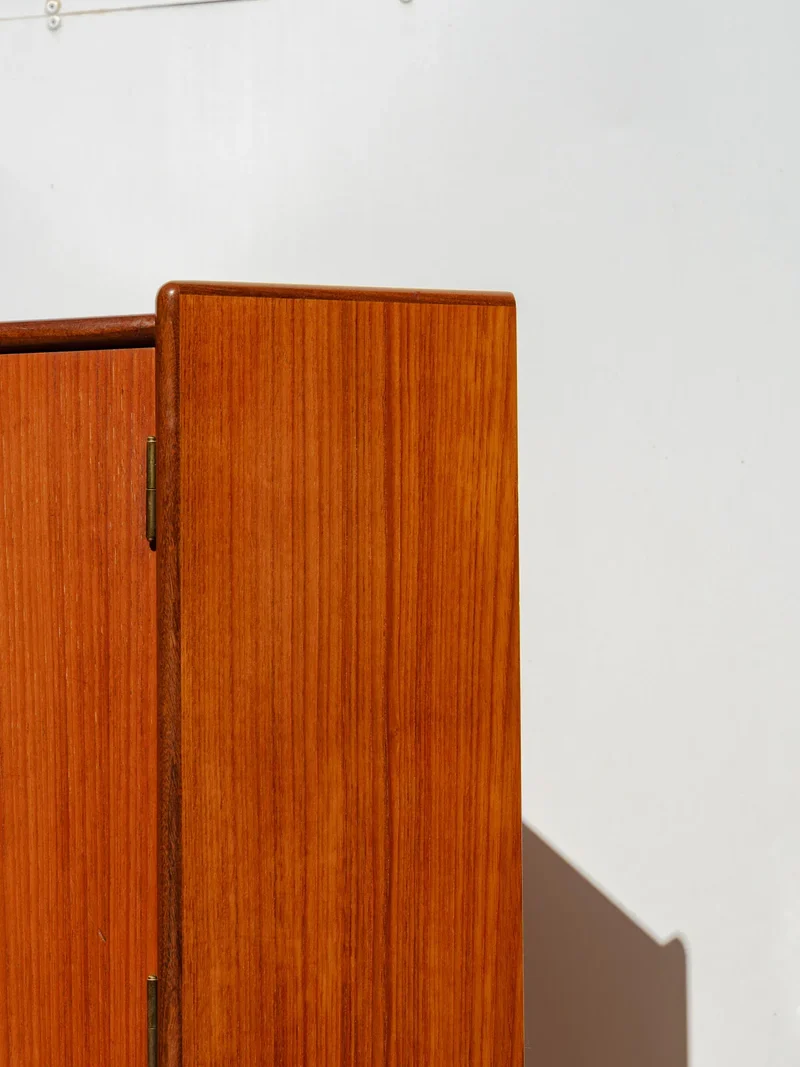 Gilbert, le grand buffet d'angle en bois N°876