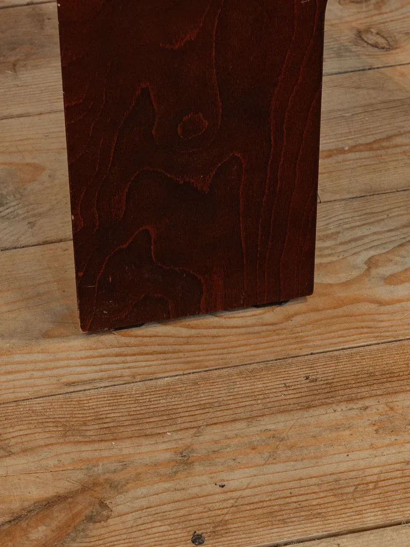 Hanna, la table d'appoint en bois N°1281