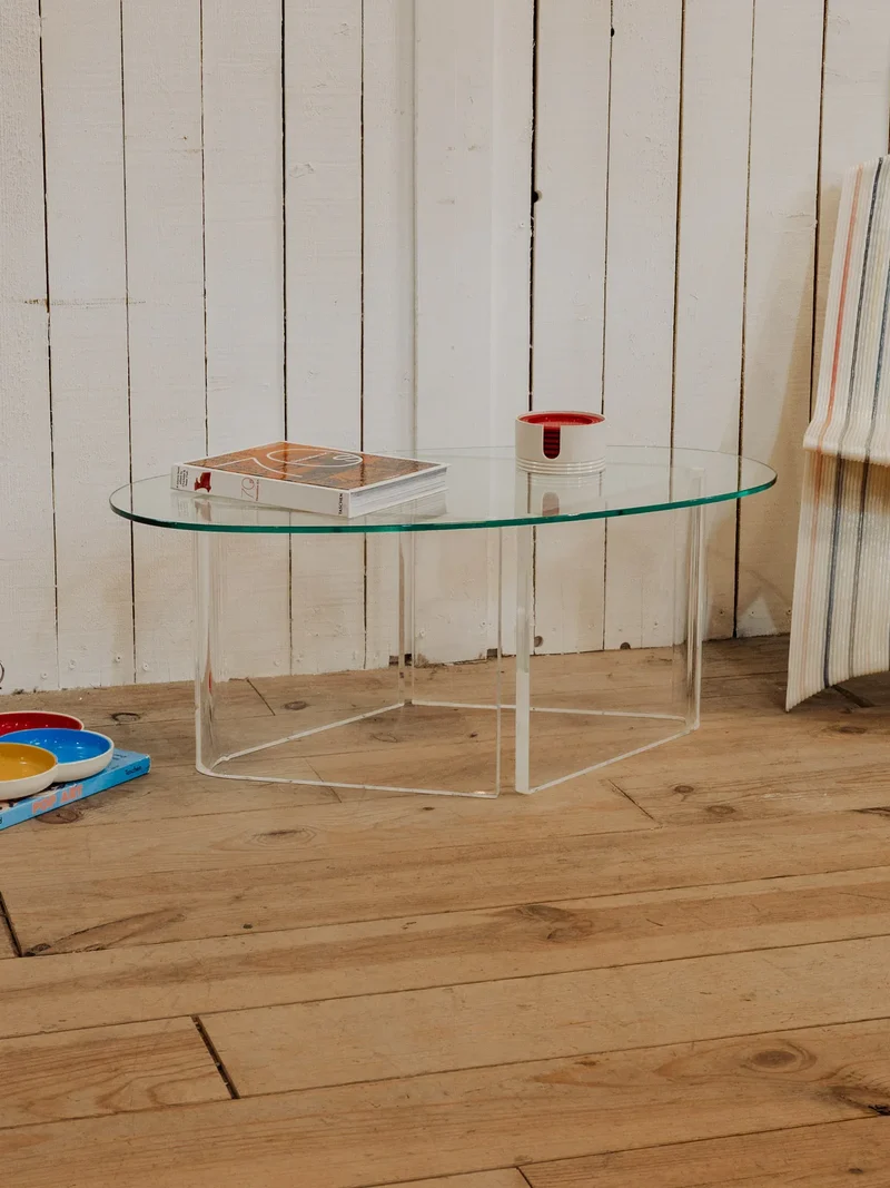 Hanna, la table d'appoint ovale en verre N°1282