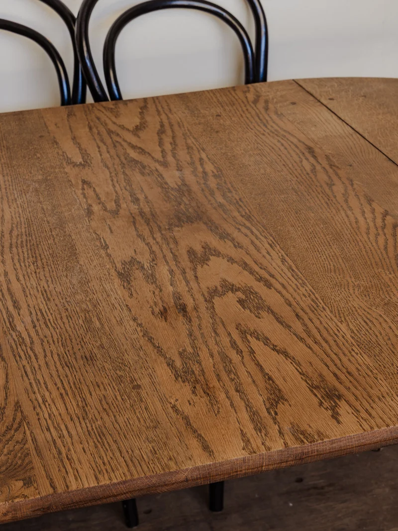 Romy, la table à manger en bois N°674