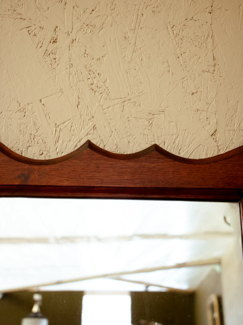 Georges, le miroir en bois N°1097