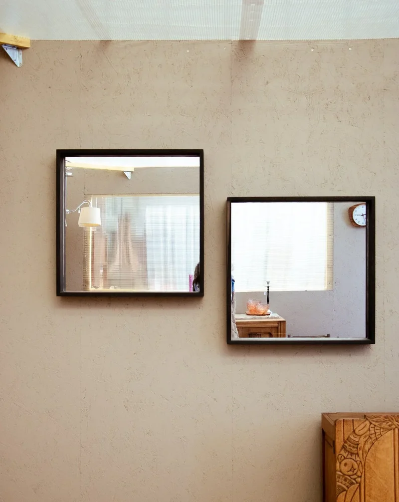 Igor, le miroir en bois noir N°1009