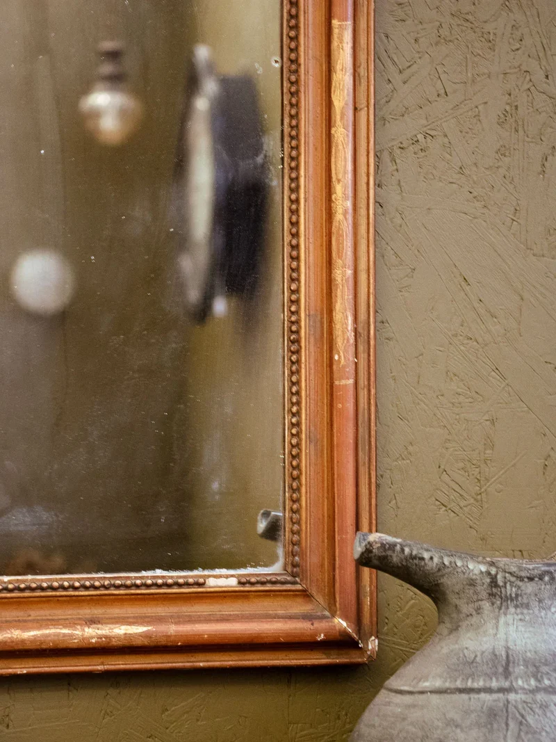 Georges, le miroir en plâtre N°1098