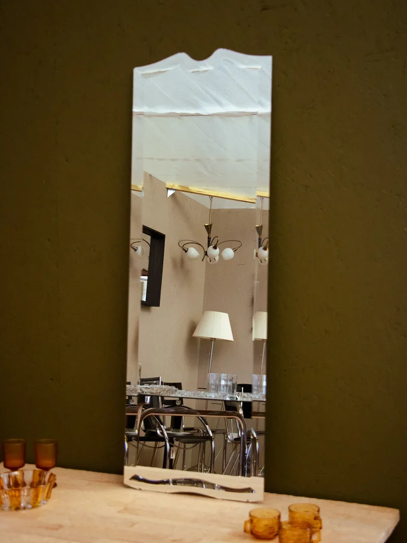 Igor, le miroir biseauté N°1011