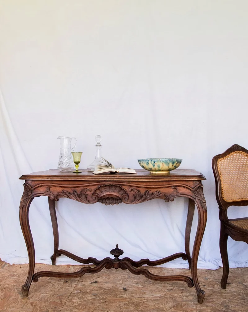 Romy, la table à manger en bois N°650
