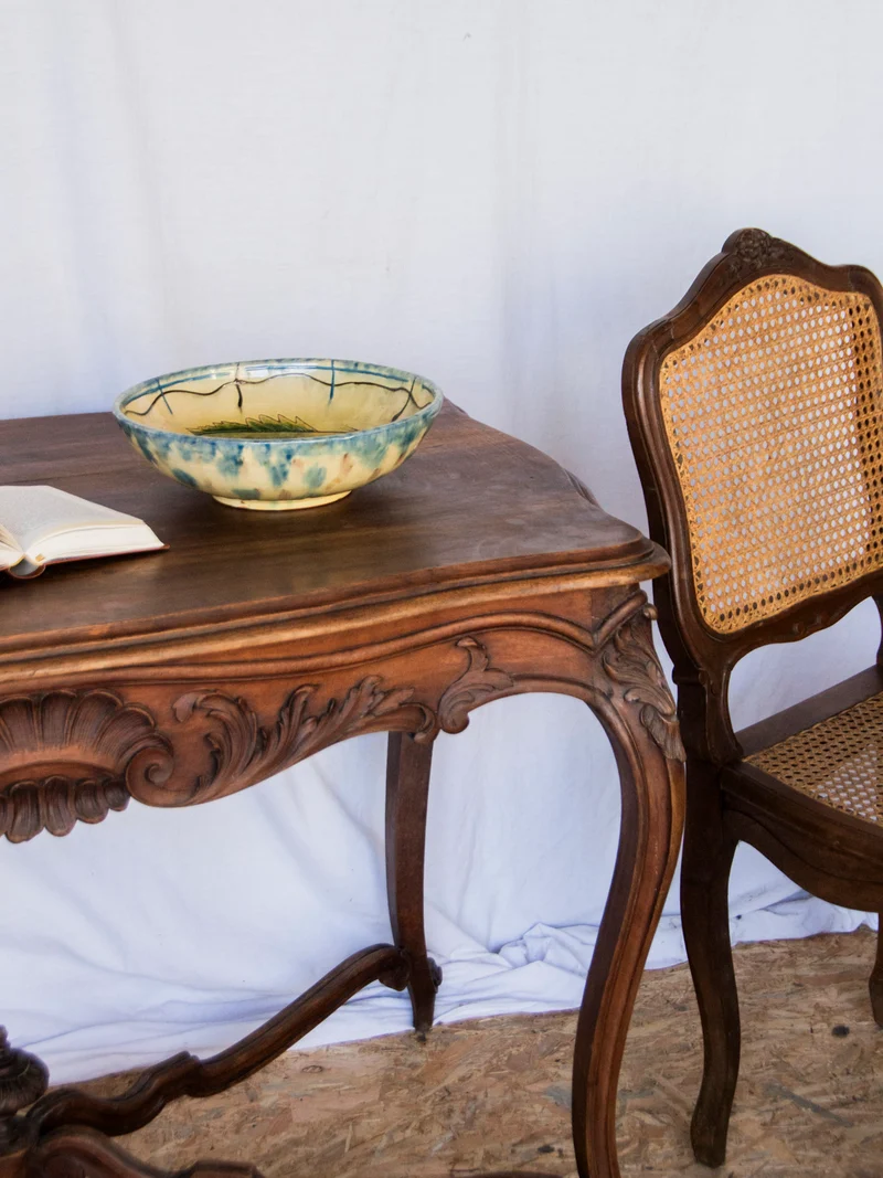 Romy, la table à manger en bois N°650