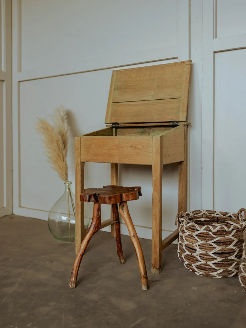 Edouard, le pupitre pour enfant en bois N°618