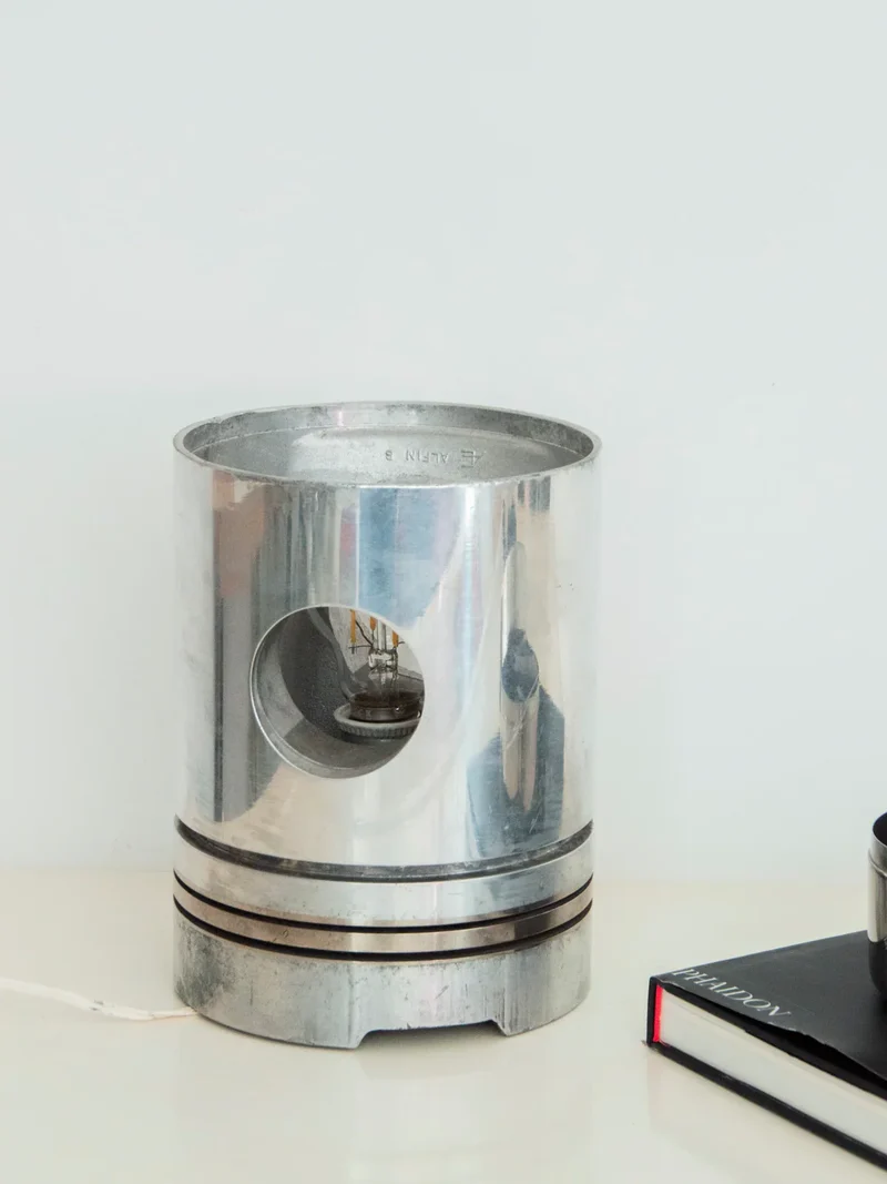 Julia, la lampe industrielle en fonte N°823