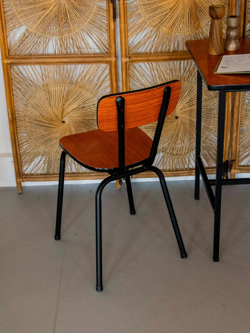 Alma, la chaise en métal et formica N°1452