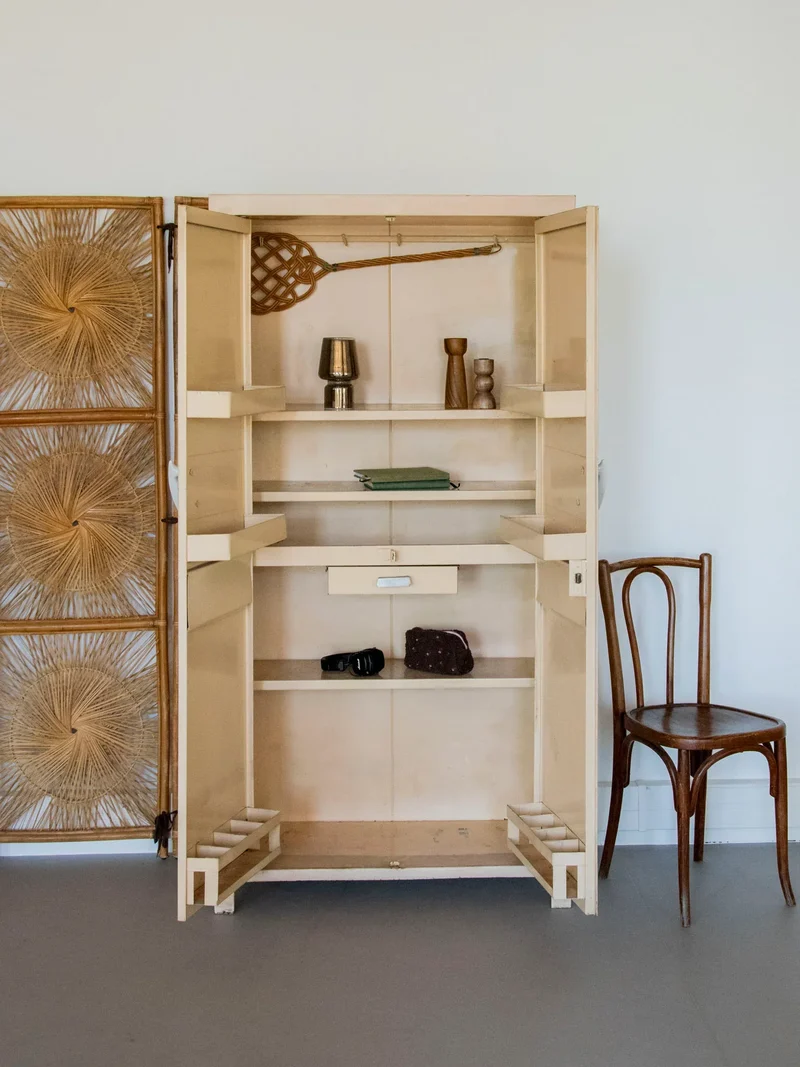 Magda, l'armoire métallique à rangements N°152