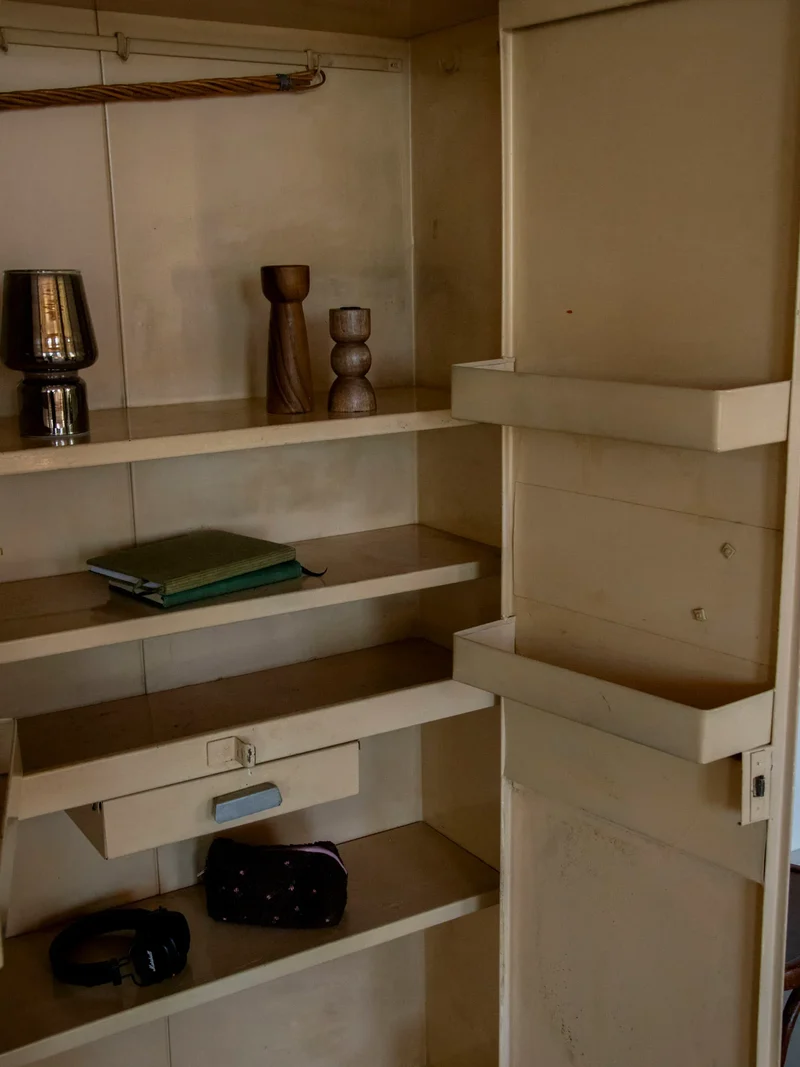 Magda, l'armoire métallique à rangements N°152