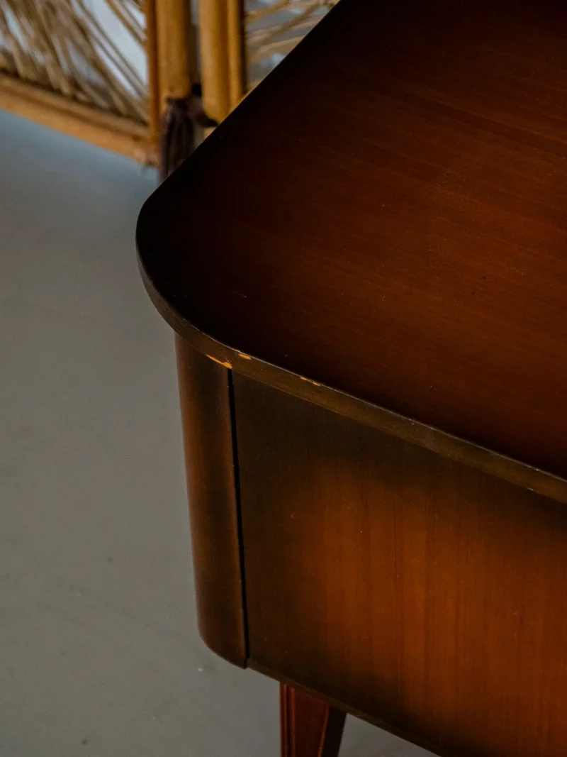 Margaret, l'enfilade en bois foncé N°446