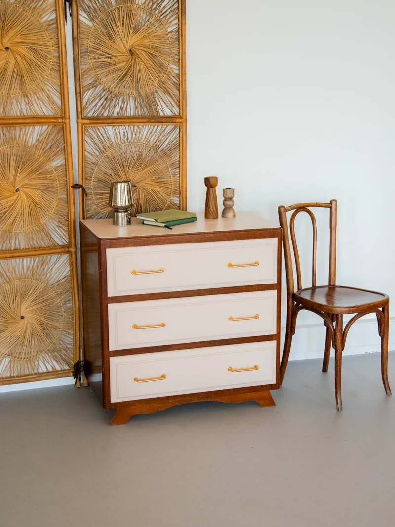 Garance, la commode à tiroirs peints N°577
