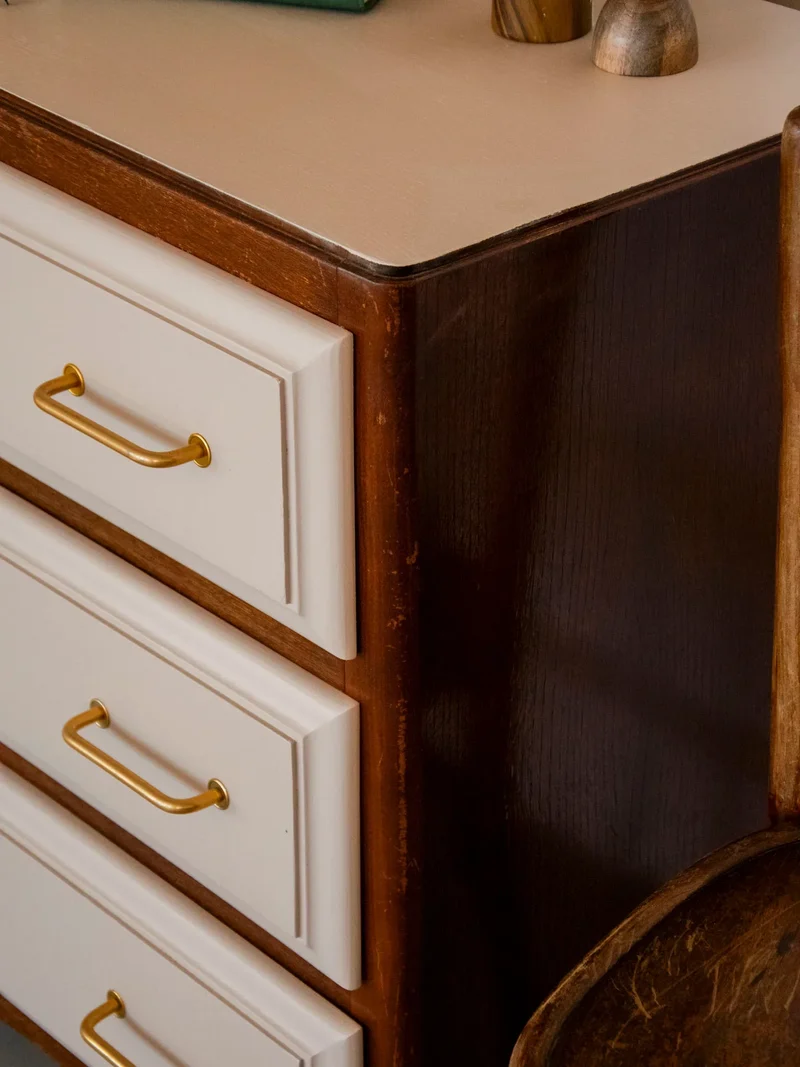 Garance, la commode à tiroirs peints N°577