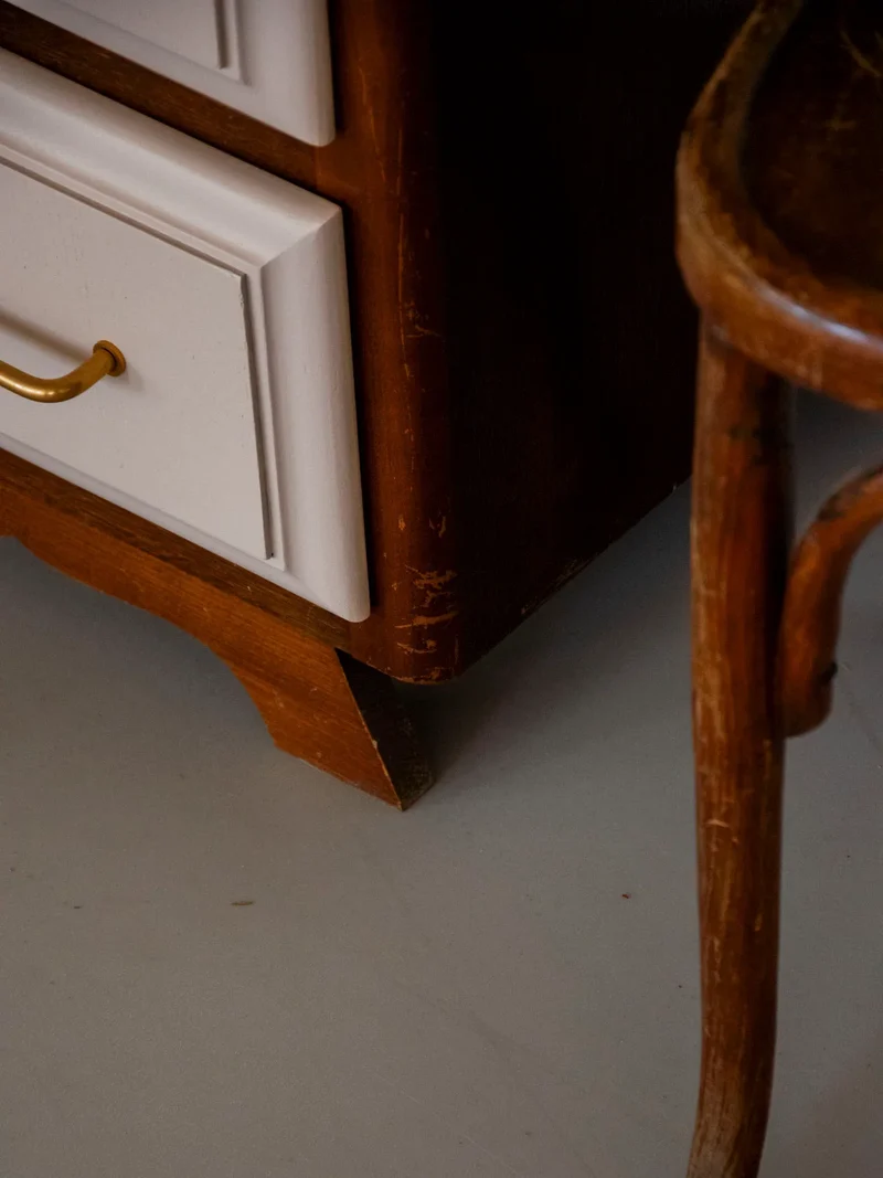 Garance, la commode à tiroirs peints N°577