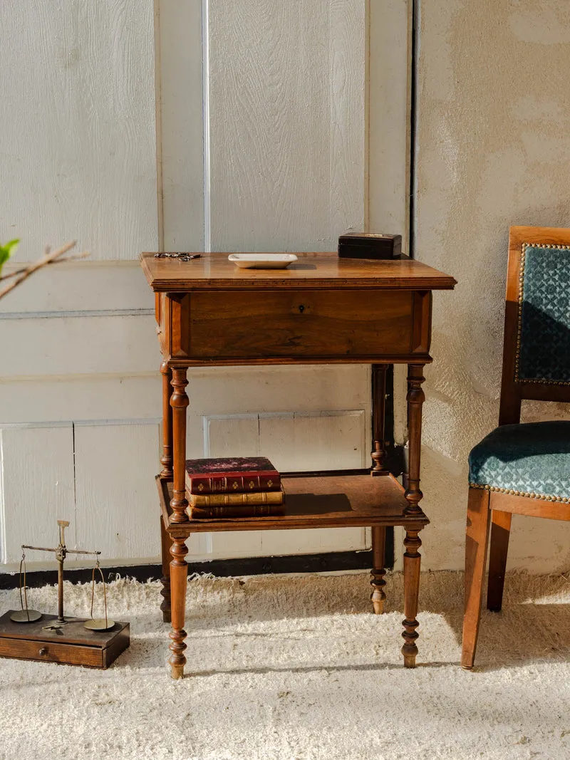 Francine, la table d'appoint vintage en bois N°838