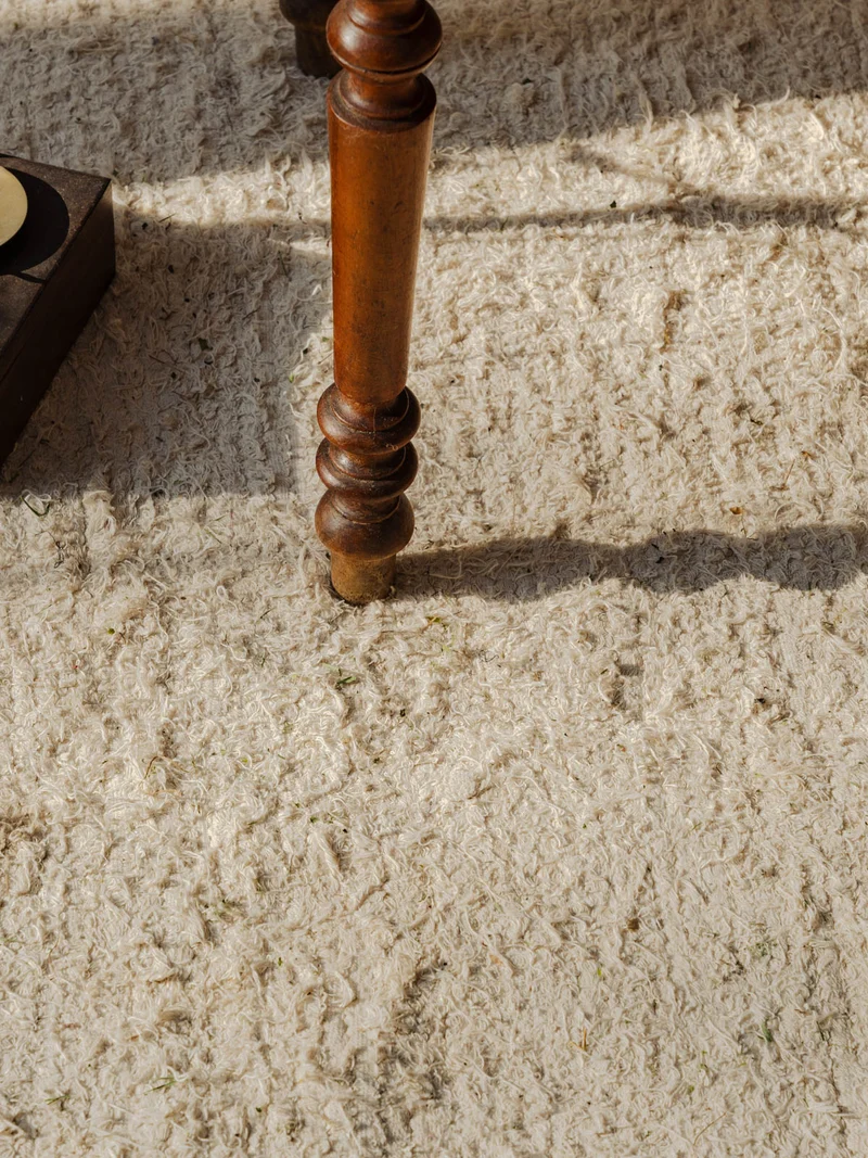 Francine, la table d'appoint vintage en bois N°838