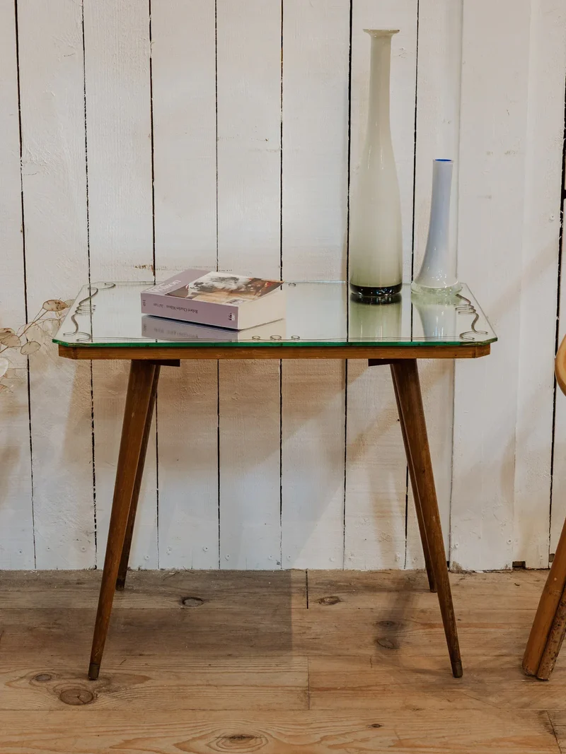 Hanna, la table d'appoint en bois et verre N°1283