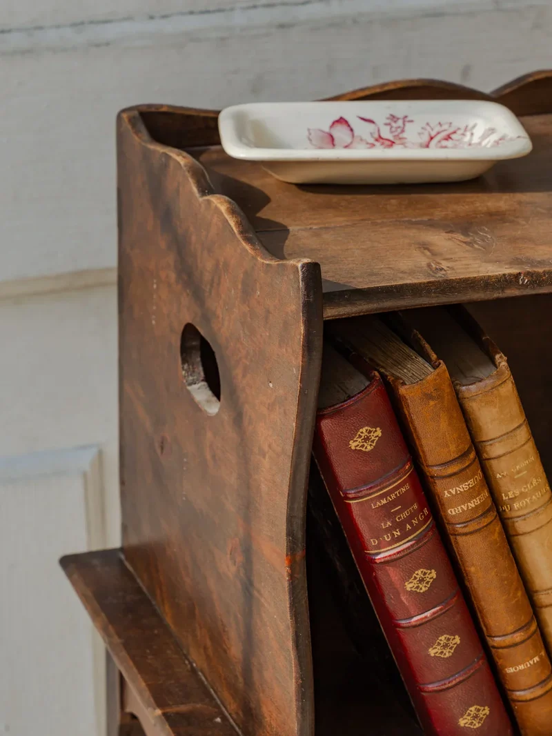 Odile, la table de chevet en bois N°1282