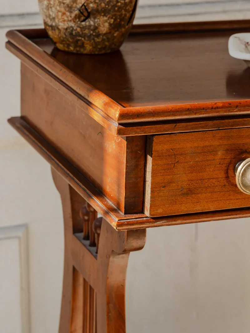 Francine, la sellette vintage en bois N°839