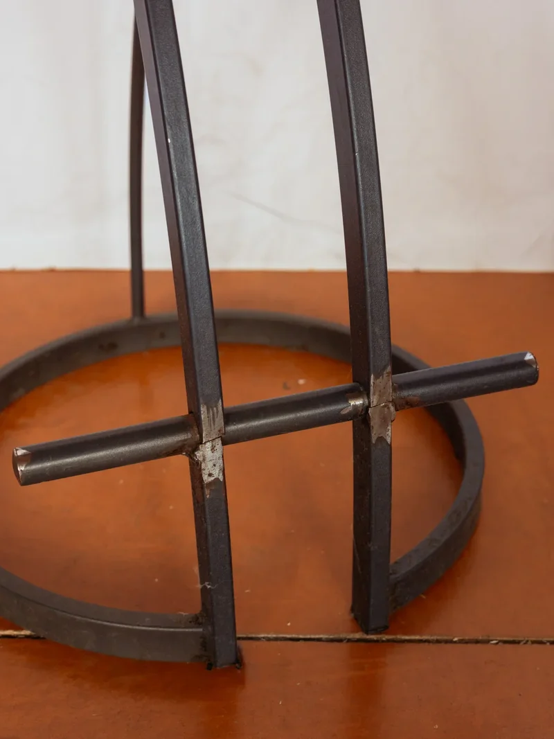 Gaston, la paire de tabourets de bar bois et métal N°154