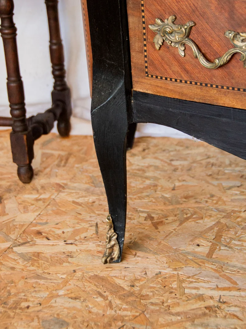 Garance, la commode en bois et bronze N°532