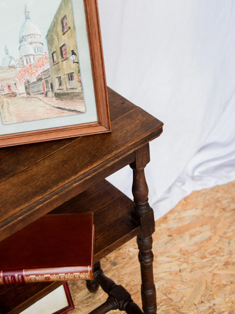 Francine, la table d'appoint en bois N°792