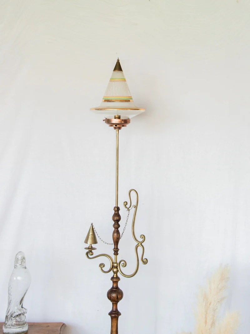 Julien, le lampadaire en laiton N°353